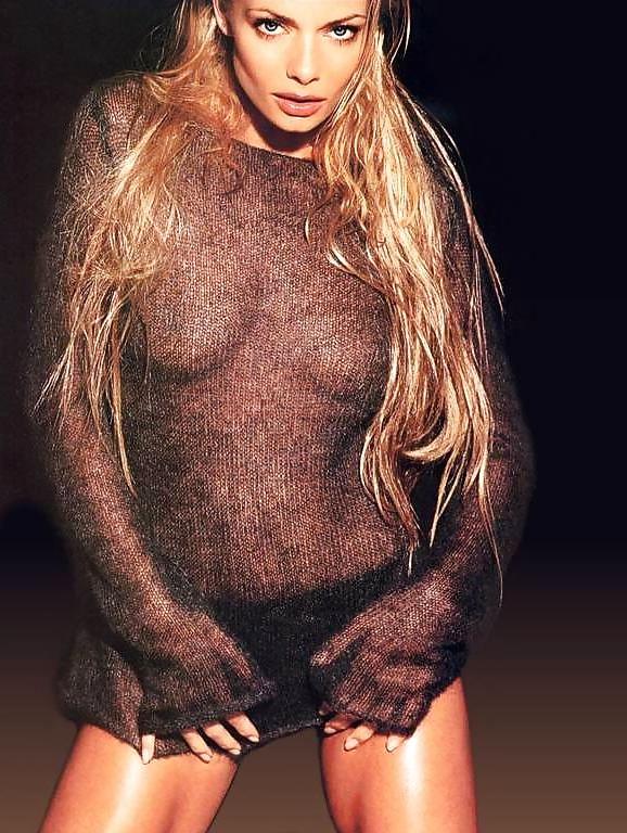 25P Celeb see hrough 