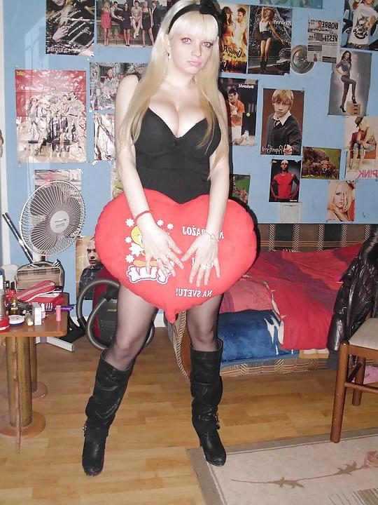 25P Big tits blonde Polish slag whore