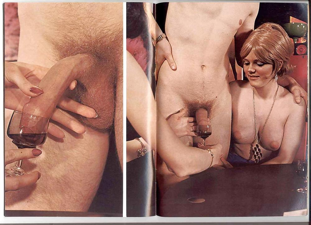 17P Strip Poker - Vintage Mini Mag