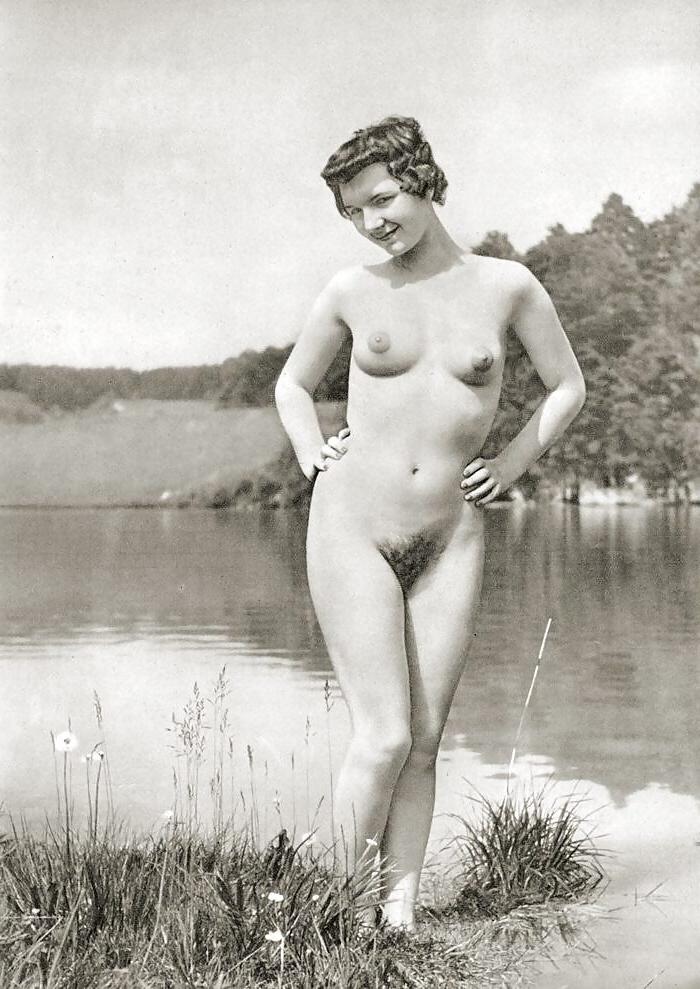 25P A Few Vintage Naturist Girls That Really Turn Me on (7)