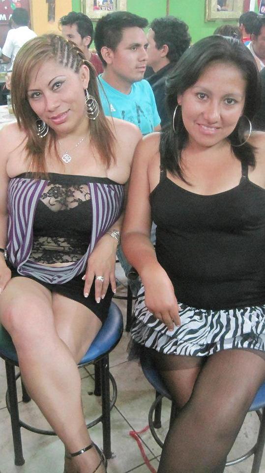 15P Sexy latin mom