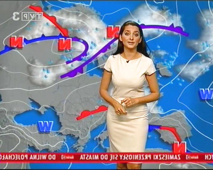 25P Beata Gubernat Polish busty weather girl
