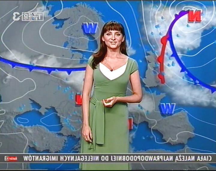 25P Beata Gubernat Polish busty weather girl