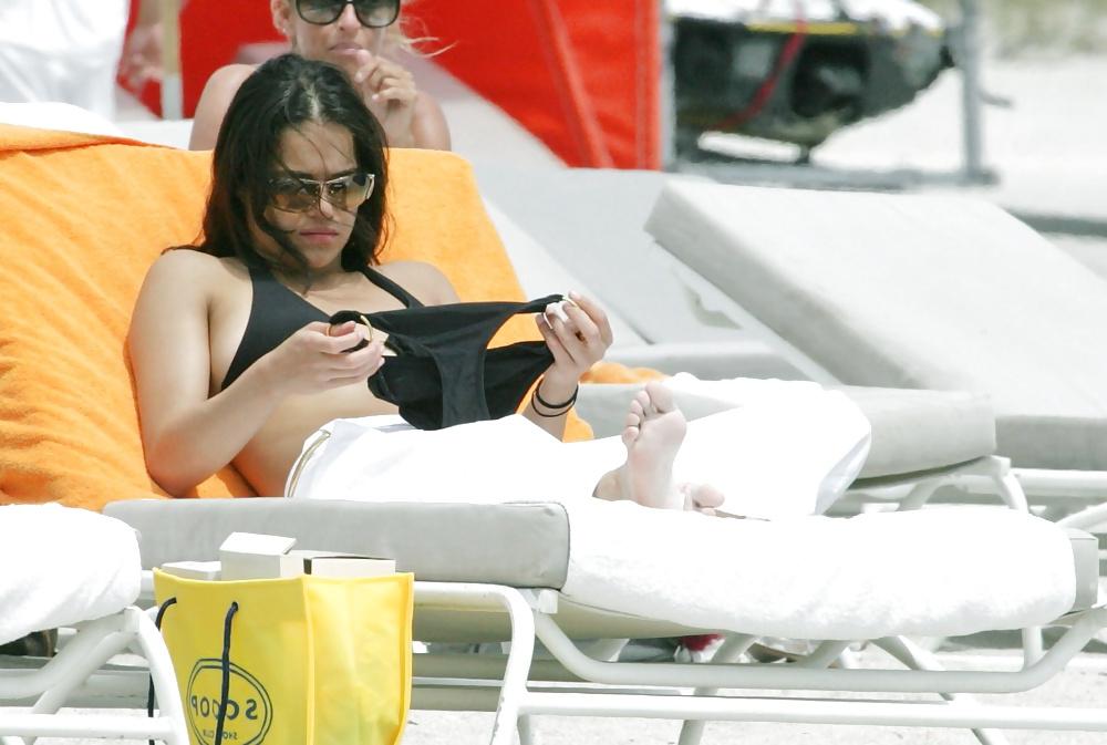 10P Michelle Rodriguez So beautiful !