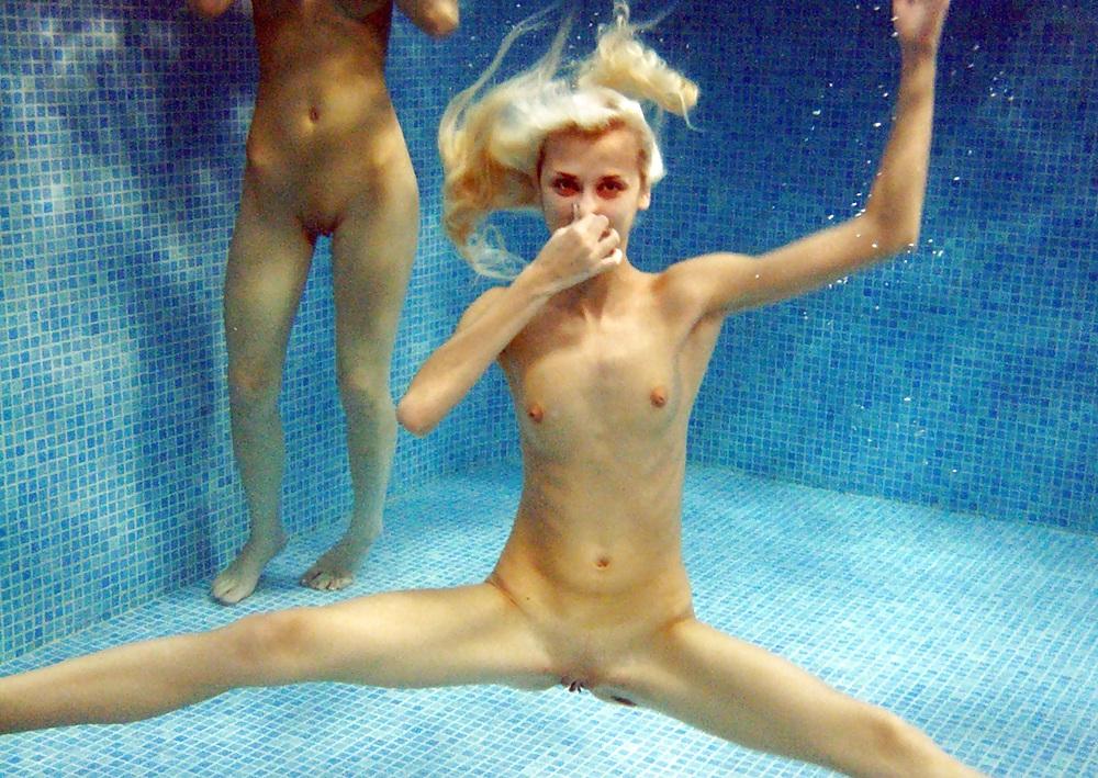 25P Some Teen Pool Pics
