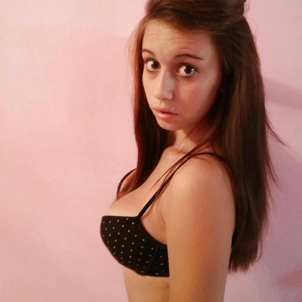 25P Italian bikini hot teens