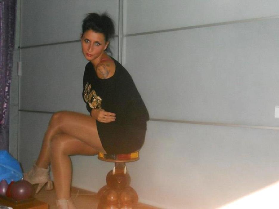 25P Italian women: serena
