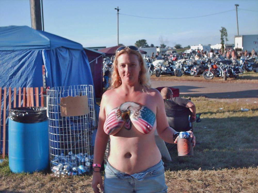 19P Painted tits
