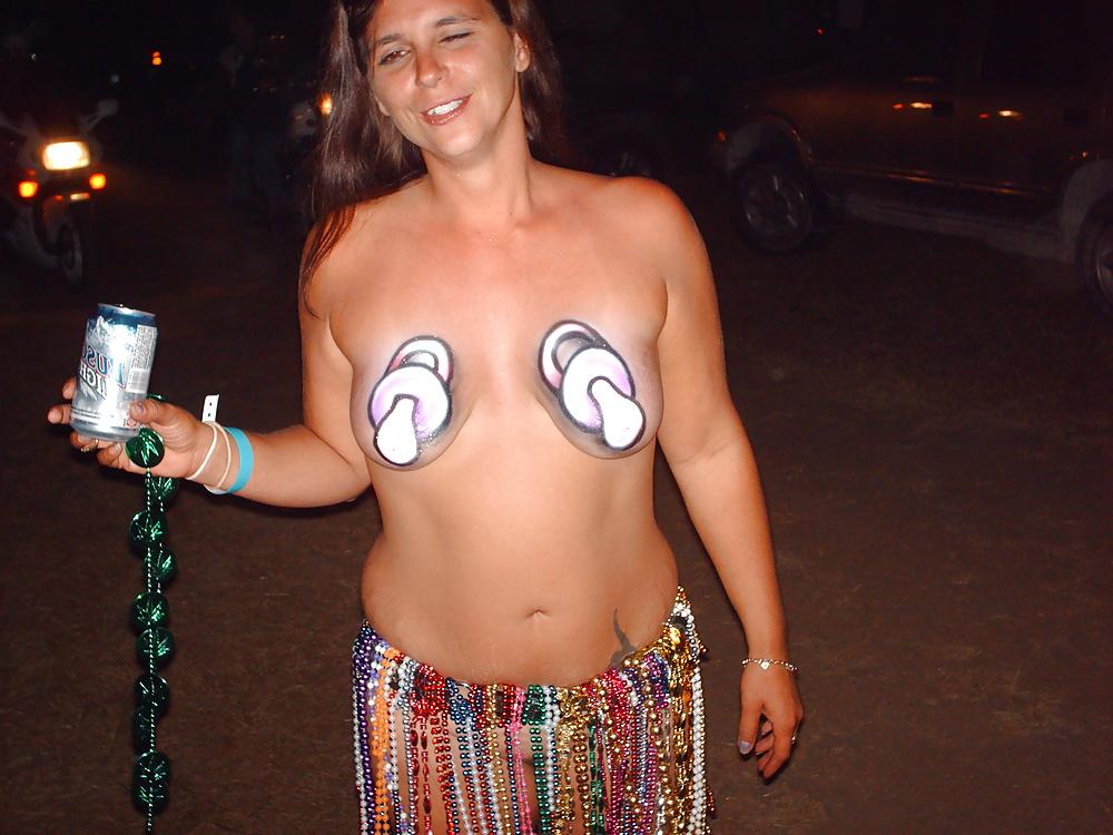 19P Painted tits