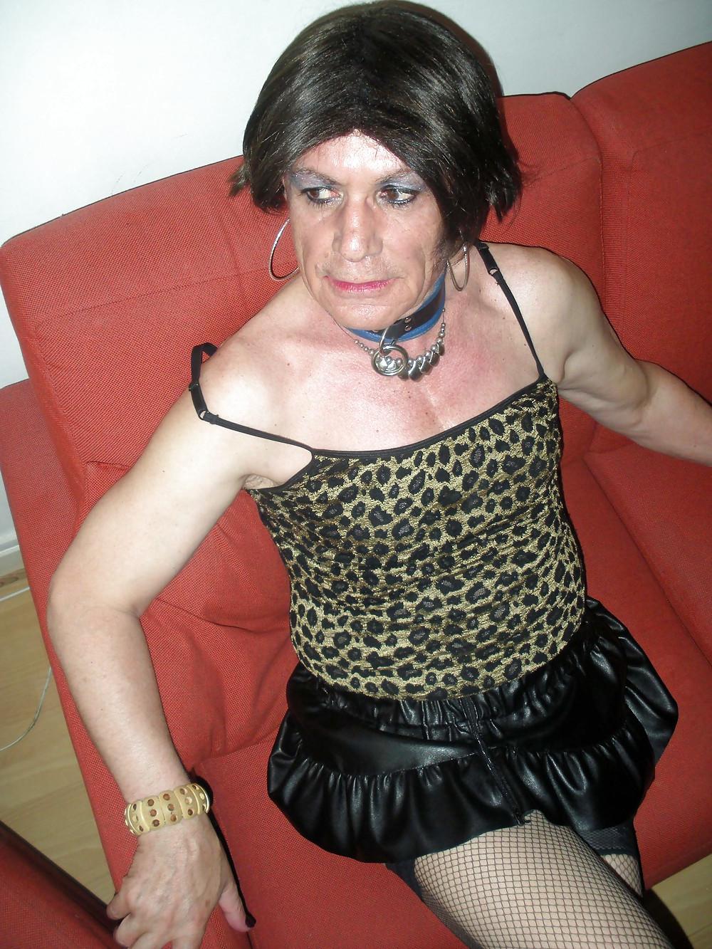 11P Lara Tranny3
