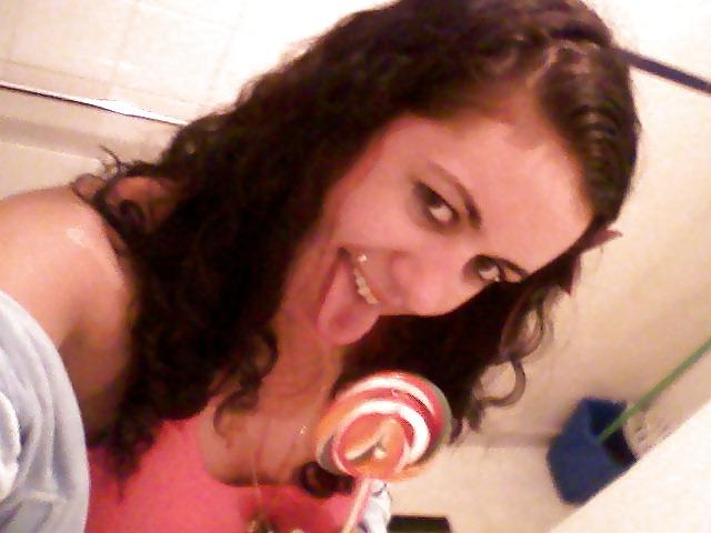 9P Portuguese self-shoot teen