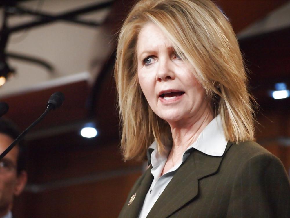 25P I love jerking off to Conservative Marsha Blackburn
