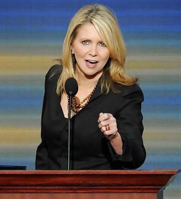 25P I love jerking off to Conservative Marsha Blackburn