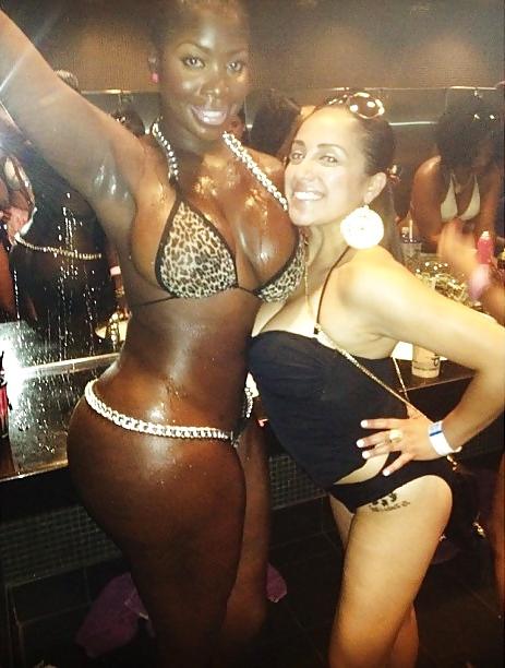 25P Sibongile Cummings: Gorgeous Thick Chocolate Model - Ameman