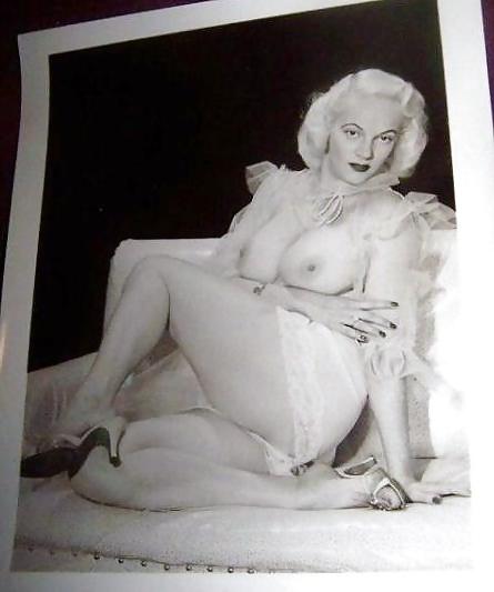 8P More vintage busty,delores devaughn