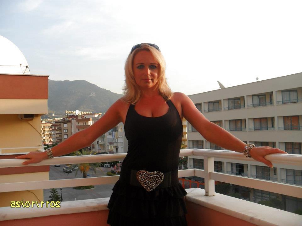 18P Polish Milf Izabella