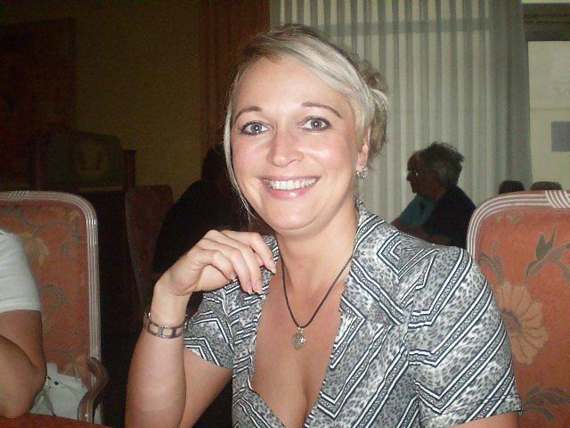 18P Polish Milf Izabella