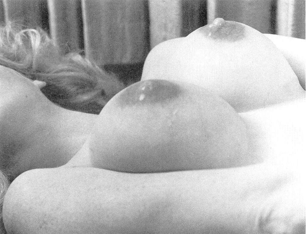 22P Vintage lactating