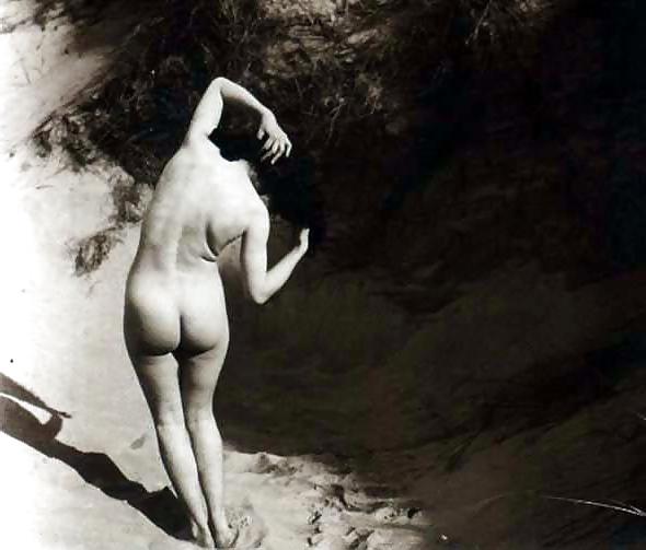 25P Vintage naturism 2