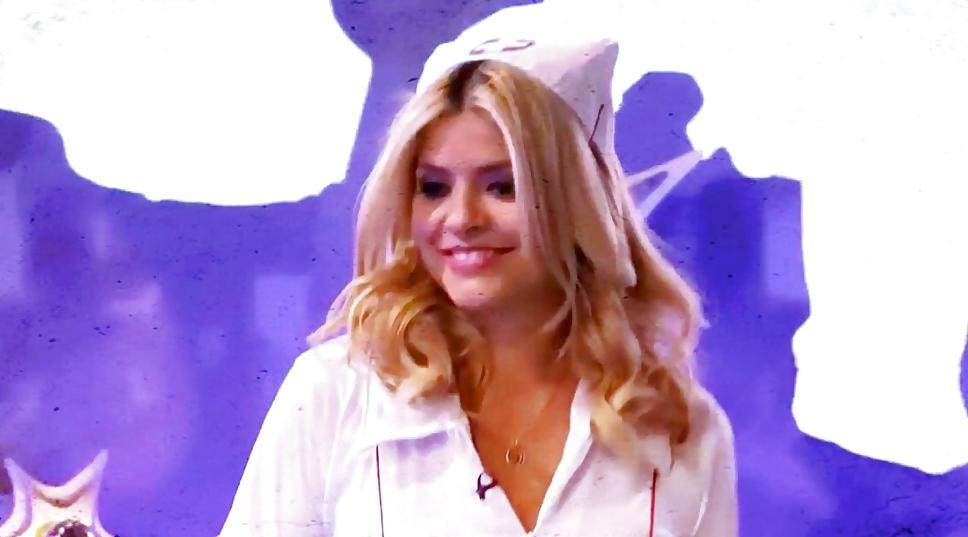 9P Holly Willoughby Celebrity Juice 17th October 2013