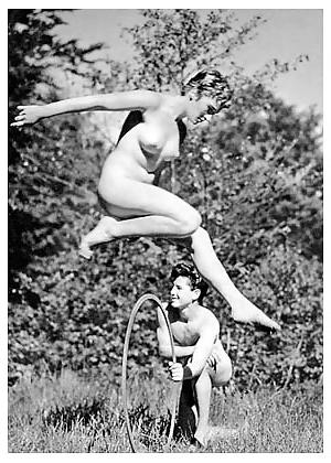 25P More Vintage Nudists