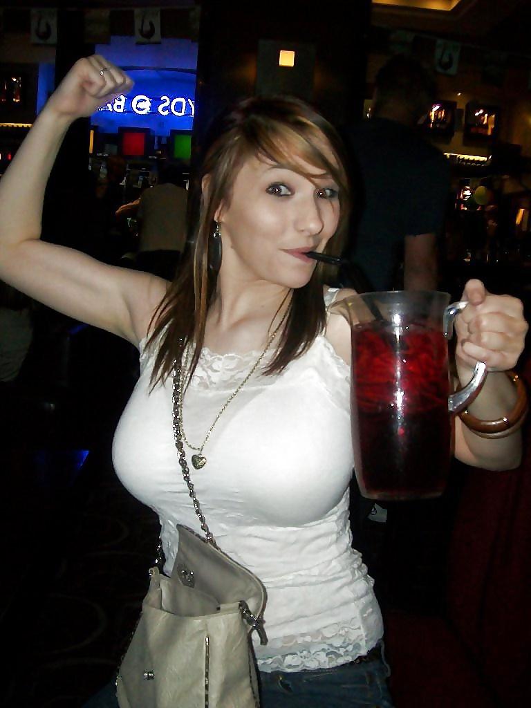 25P Hot Busty Irish Girls - St. Patrick's Day