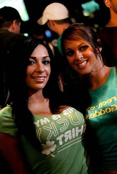 25P Hot Busty Irish Girls - St. Patrick's Day