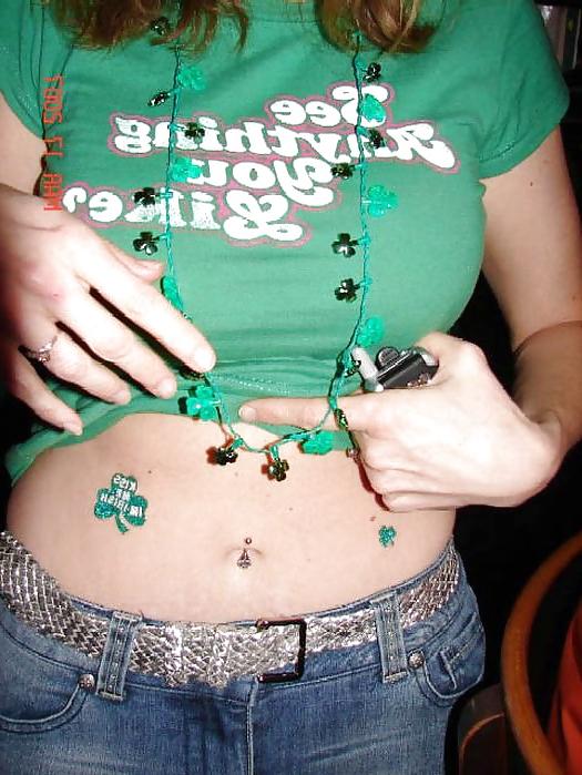 25P Hot Busty Irish Girls - St. Patrick's Day