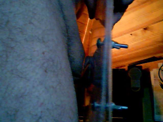 10P Crushing my balls