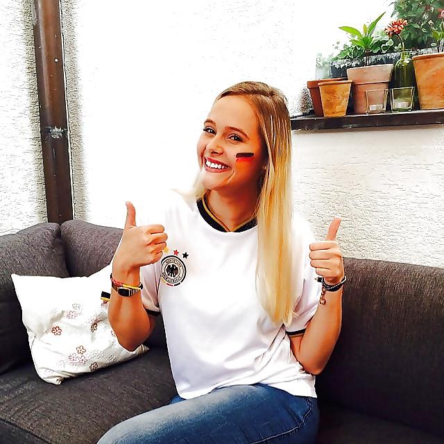 25P German cum Teen Fabienne Rothe