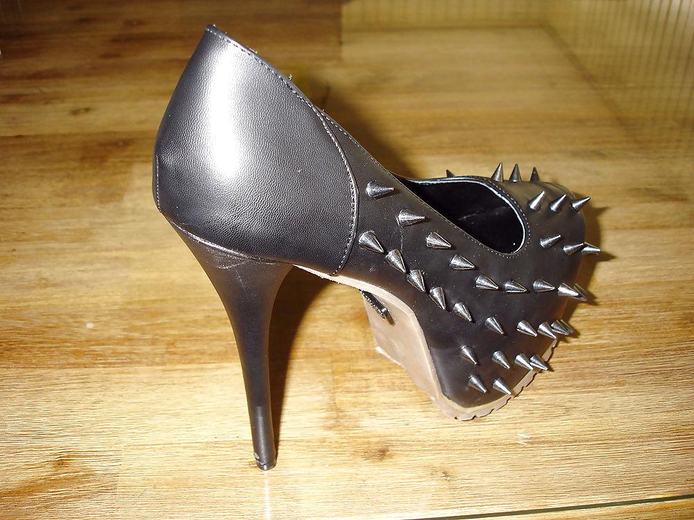 10P Kristinas Extreme High Heels , Nieten