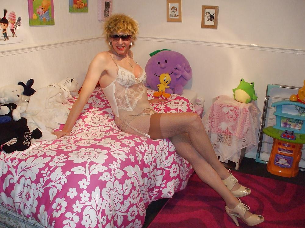25P Tan Tranny