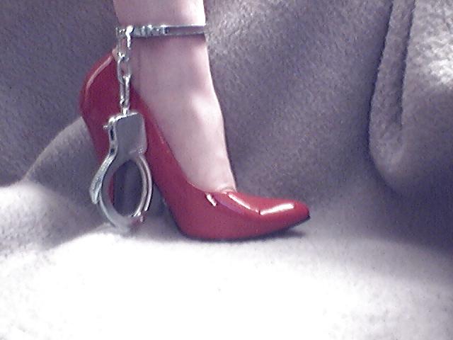 25P Bound in Heels