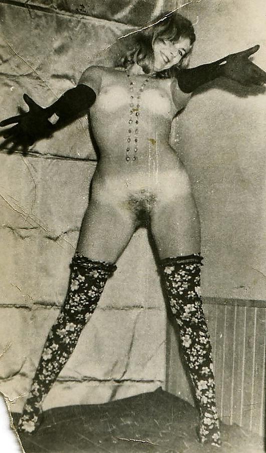 19P Vintage Ladies Were So Sweet