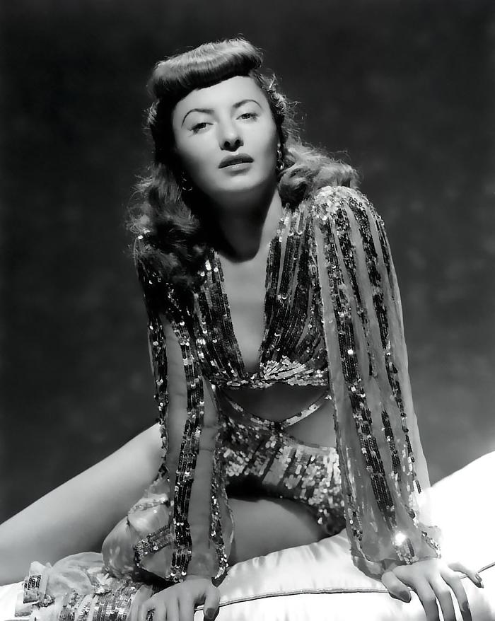15P Barbara Stanwyck