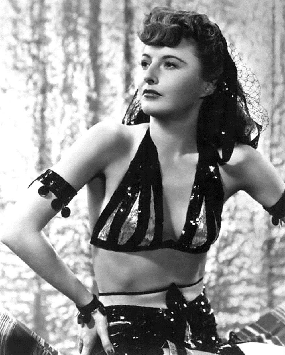 15P Barbara Stanwyck