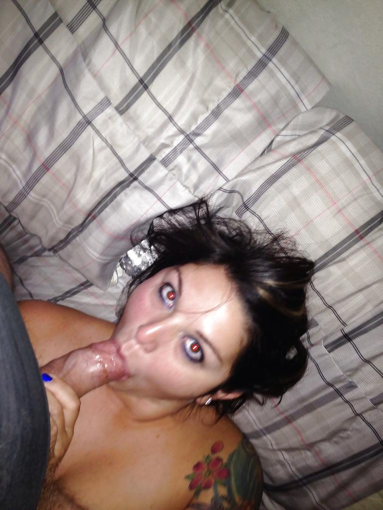 8P Chubby girl sucking some cock