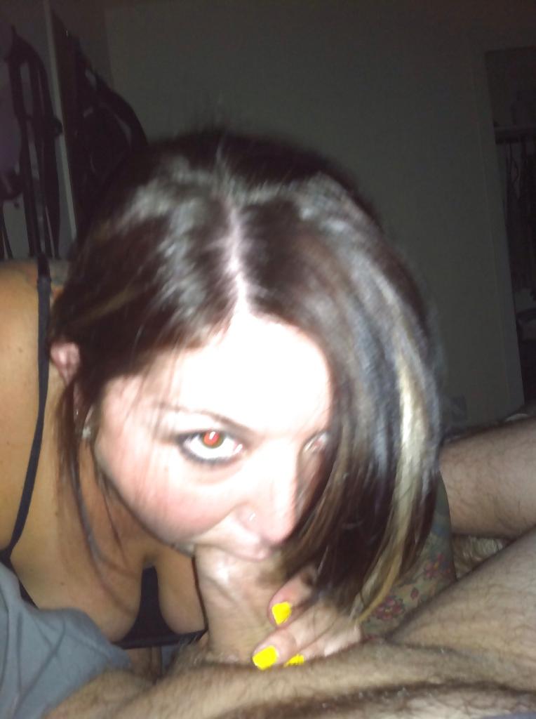 8P Chubby girl sucking some cock