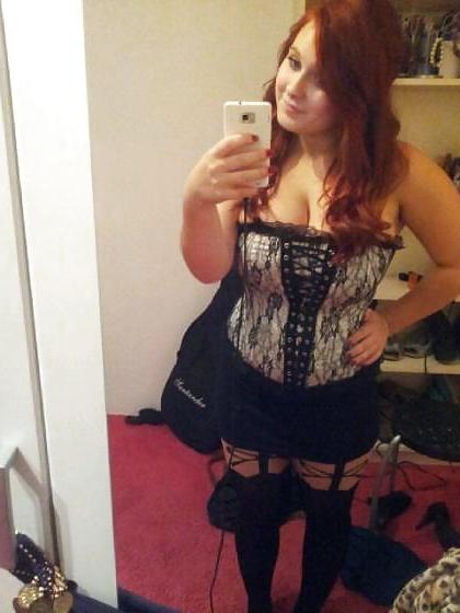 20P Hot Teen Partying And Posing 8