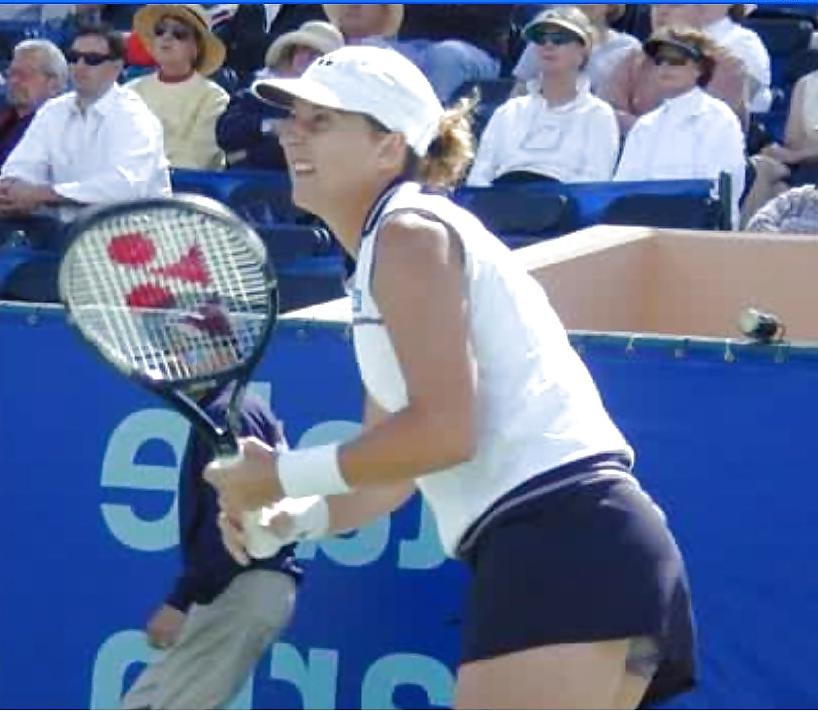 25P I love jerking off to Monica Seles when she was big