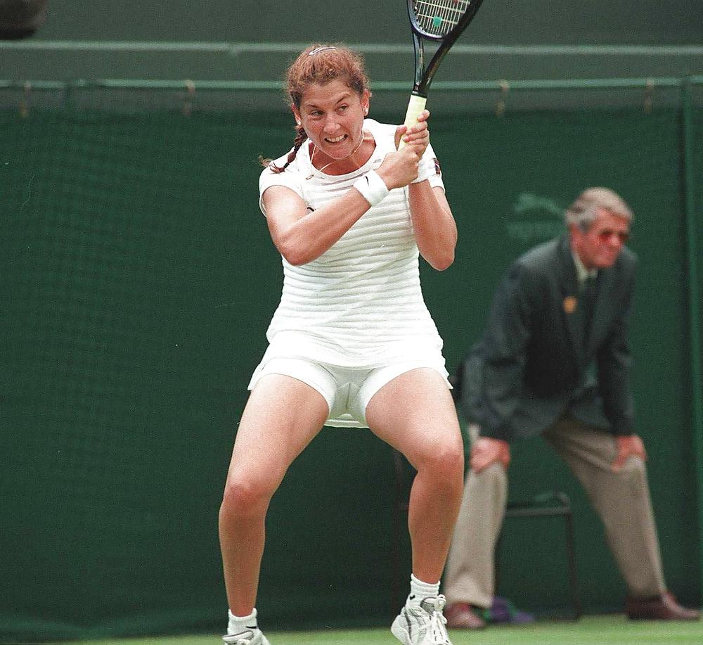 25P I love jerking off to Monica Seles when she was big