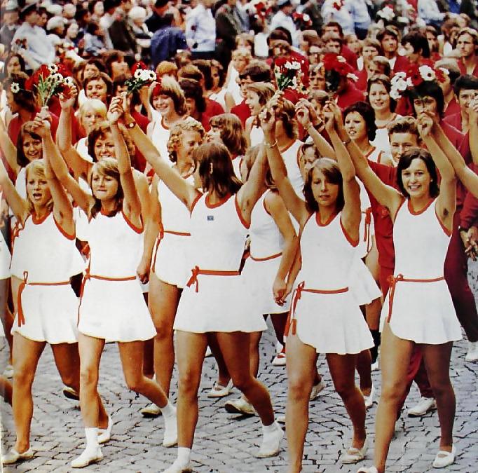 13P Vintage sport (hairy pits)