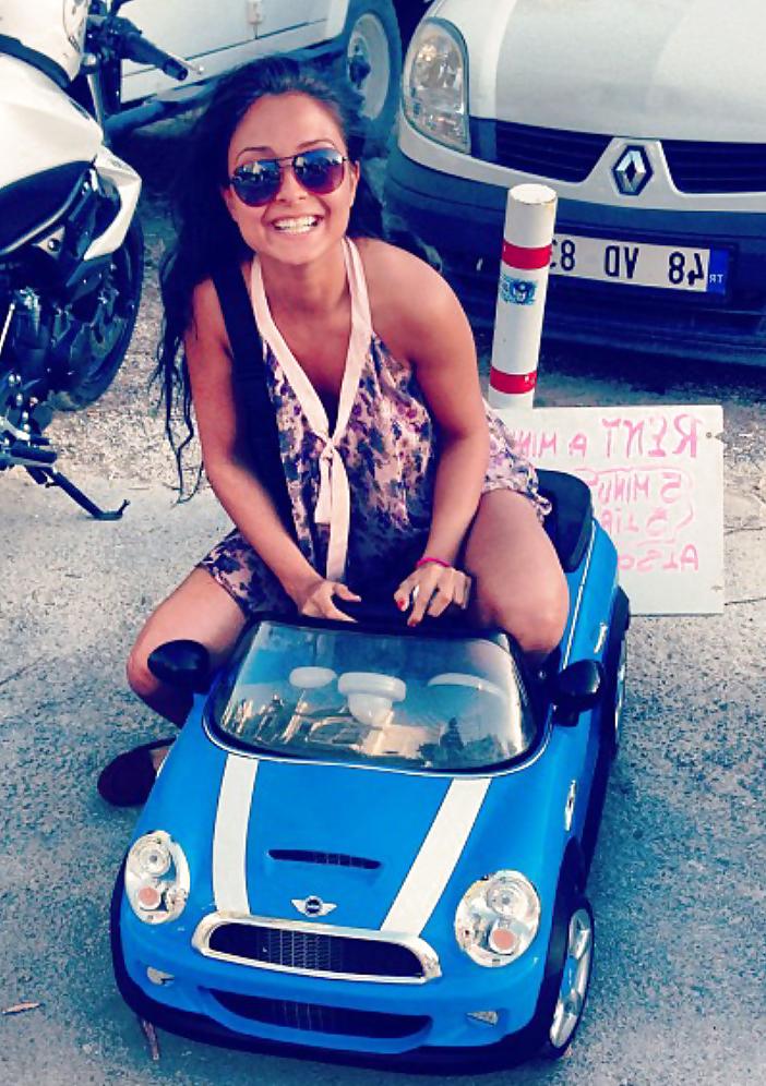 25P Iranian Teen Slut Behi