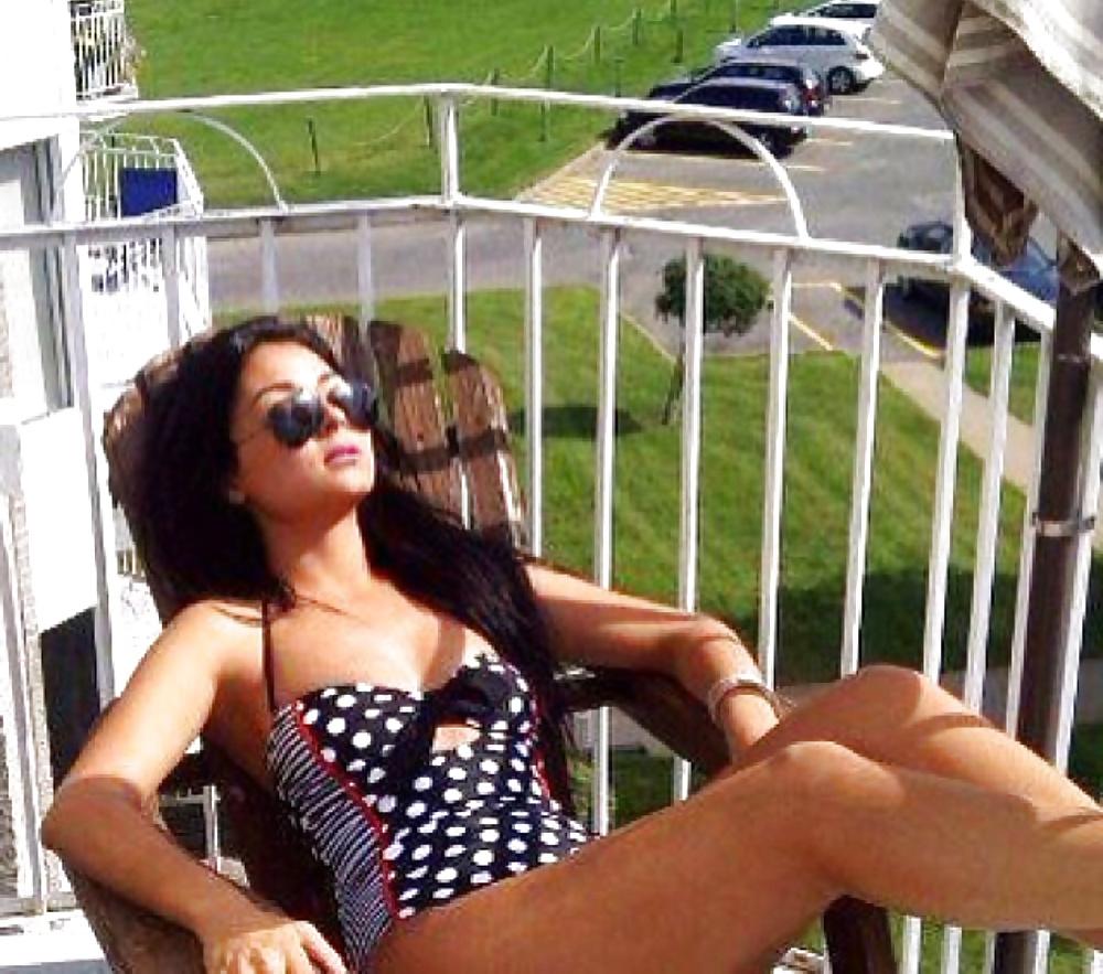 25P Iranian Teen Slut Behi