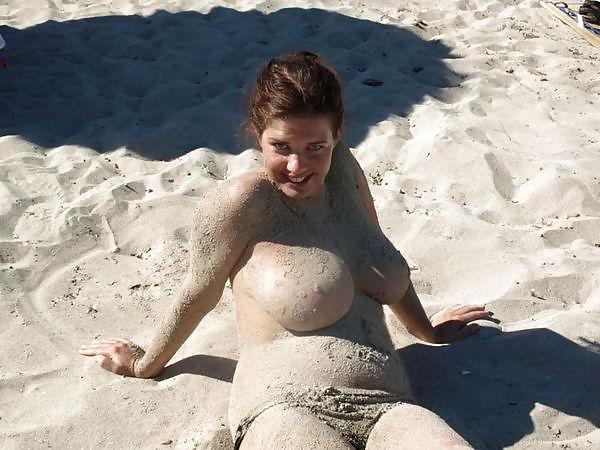 25P Mega Tits