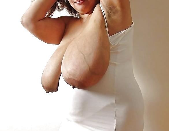 25P Portuguese Giants Tits