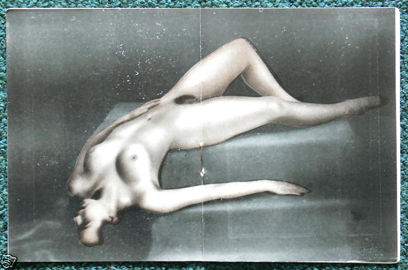 8P Revue de Paris  (Vintage Mag) - Incomplete