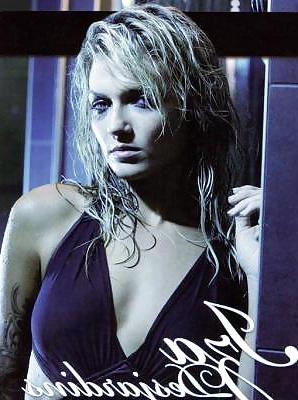 18P Hot girl with tattoo