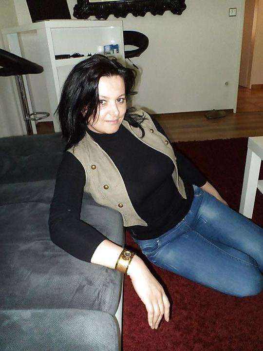 12P Serbian girls ( Big natural tits )