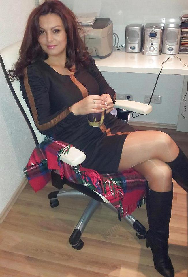 12P Serbian girls ( Big natural tits )